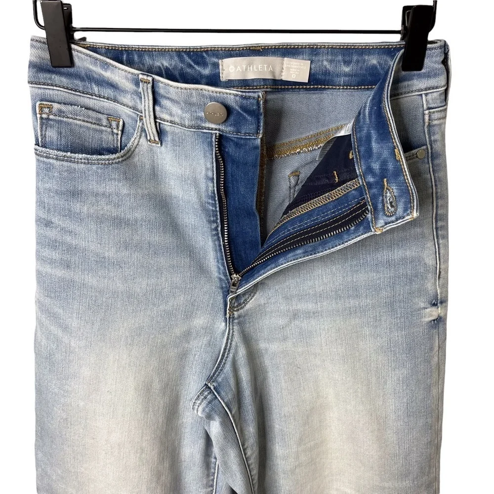 Athleta Sculptek Straight Leg Ankle Jeans Size 0 Light Wash Raw Hem Style 53540 - Picture 5 of 12